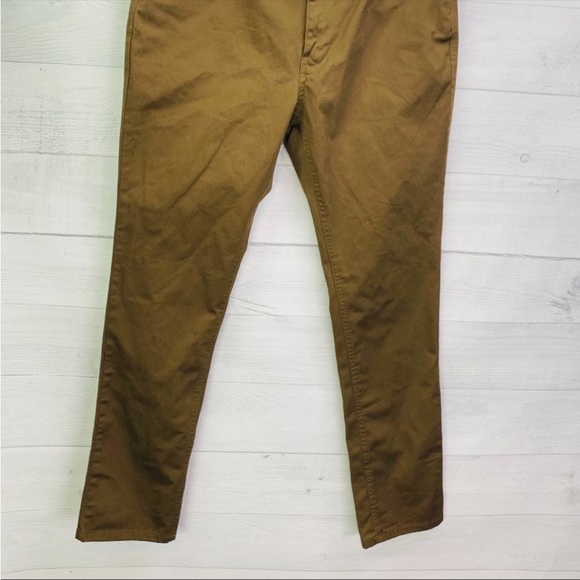 34/30 Like New Brown Billabong Slim Fit Pants - Picture 4 of 6